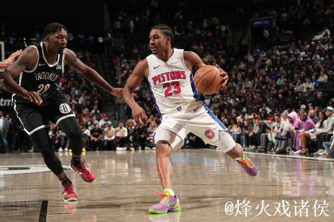 萨尔19+6麦科勒姆17分 奇才主场狂胜篮网